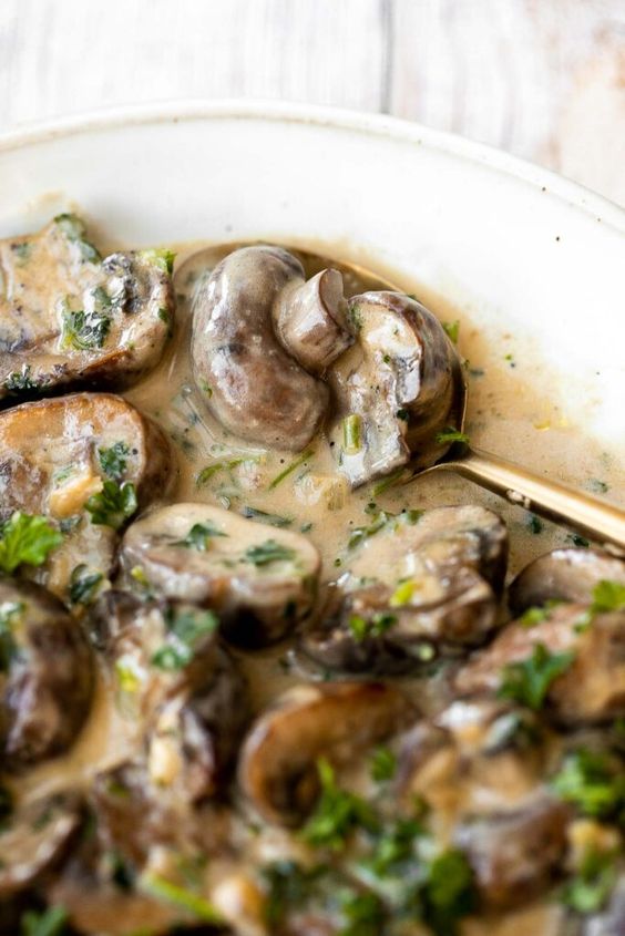 Creamy Garlic Butter Tuscan Mushrooms – 365 Recipes